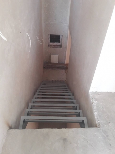 Металлическая лестница 0011Л - 3