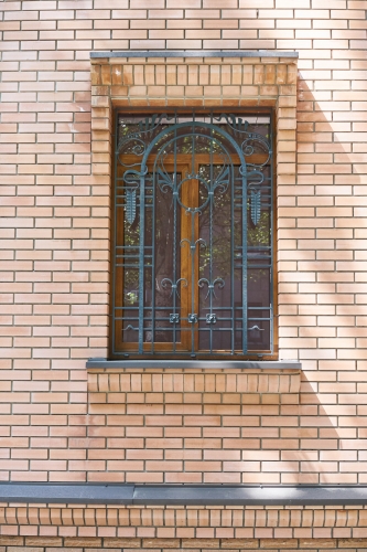 Кованая решетка на окна 002Р - 3