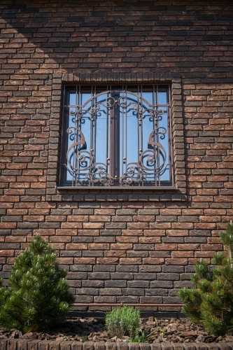 Кованая решетка на окна 001Р - 3